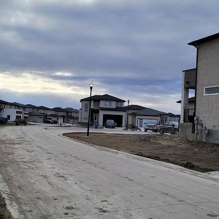 Luxury One Bedroom Winnipeg Exterior foto