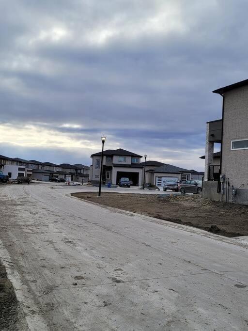 Luxury One Bedroom Winnipeg Exterior foto
